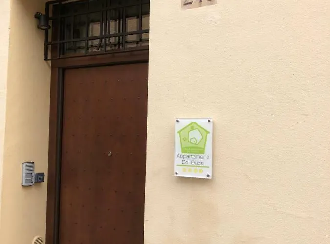 מלון דירות Del Duca פררה