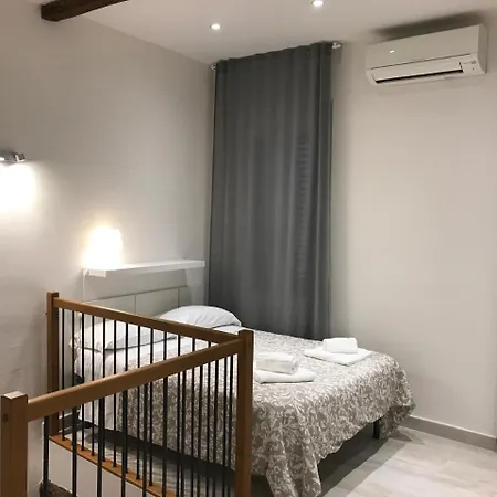 Del Duca شقة فندقية 4*